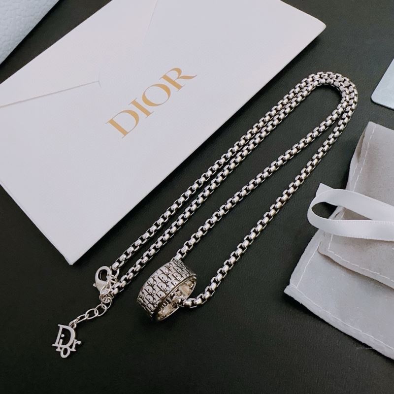 Christian Dior Necklaces